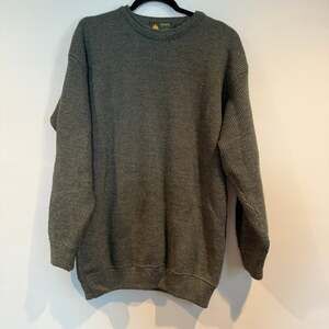 Peregrine Knitwear by JG Glover – 100% Pure New Wool Sweater – Made in England